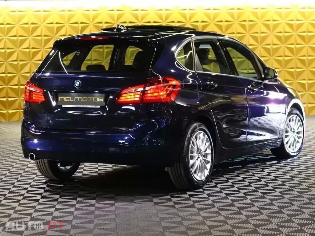 BMW 218 d Line Sport Auto