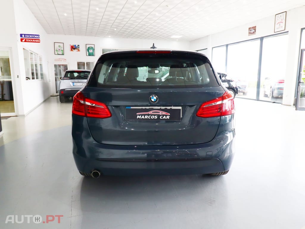 BMW 216 d Advantage