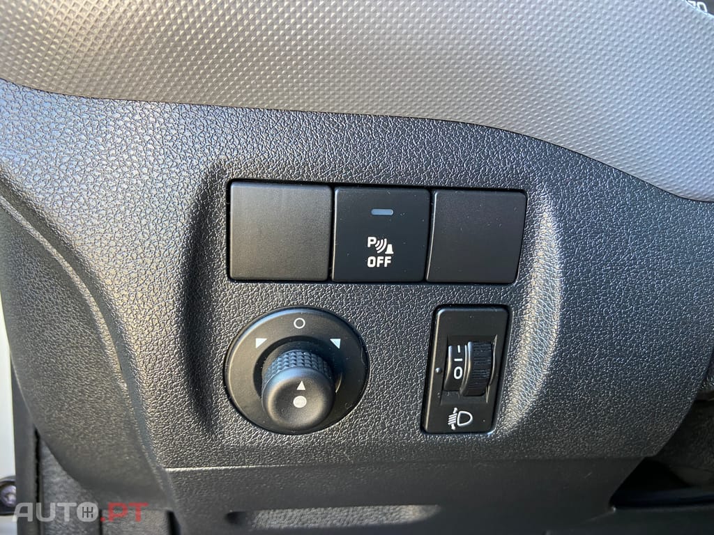 Peugeot Partner 1.6 HDI A/C + 3 LUG.