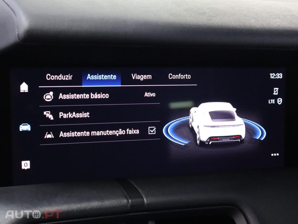 Porsche Taycan Standard