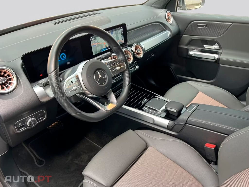 Mercedes-Benz EQB 300 4MATIC  I.V.A DEDUTIVEL 