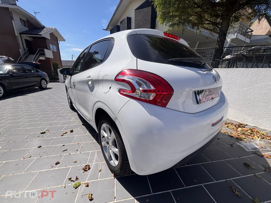 Peugeot 208 1.4 HDi Allure