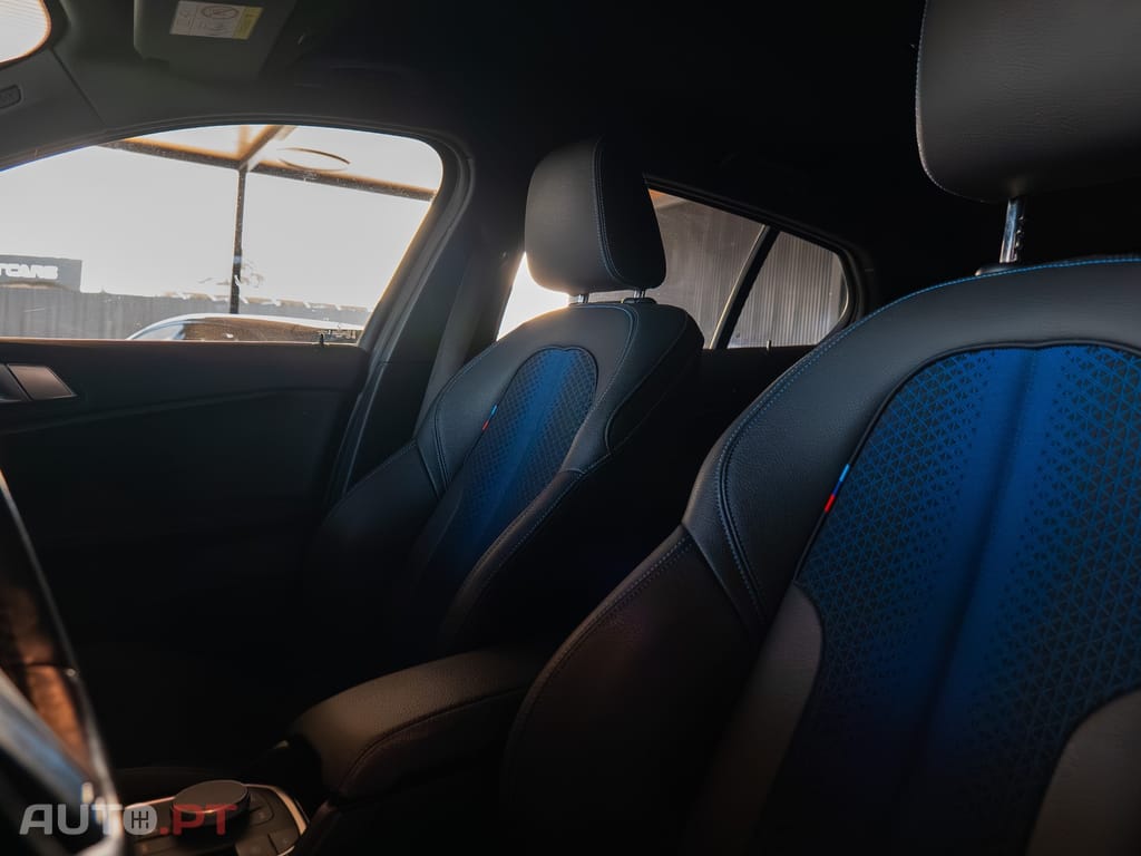 BMW 116 d Pack Desportivo M