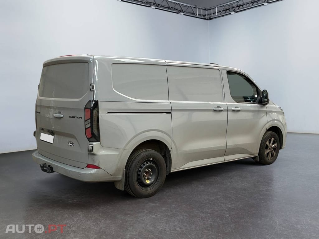 Ford Transit Custom 320 L1 2.0 EcoBlue Limited