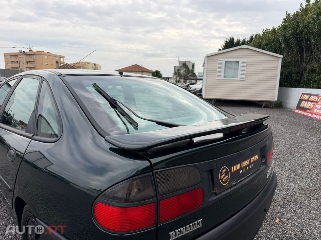 Renault Laguna 2.2 D