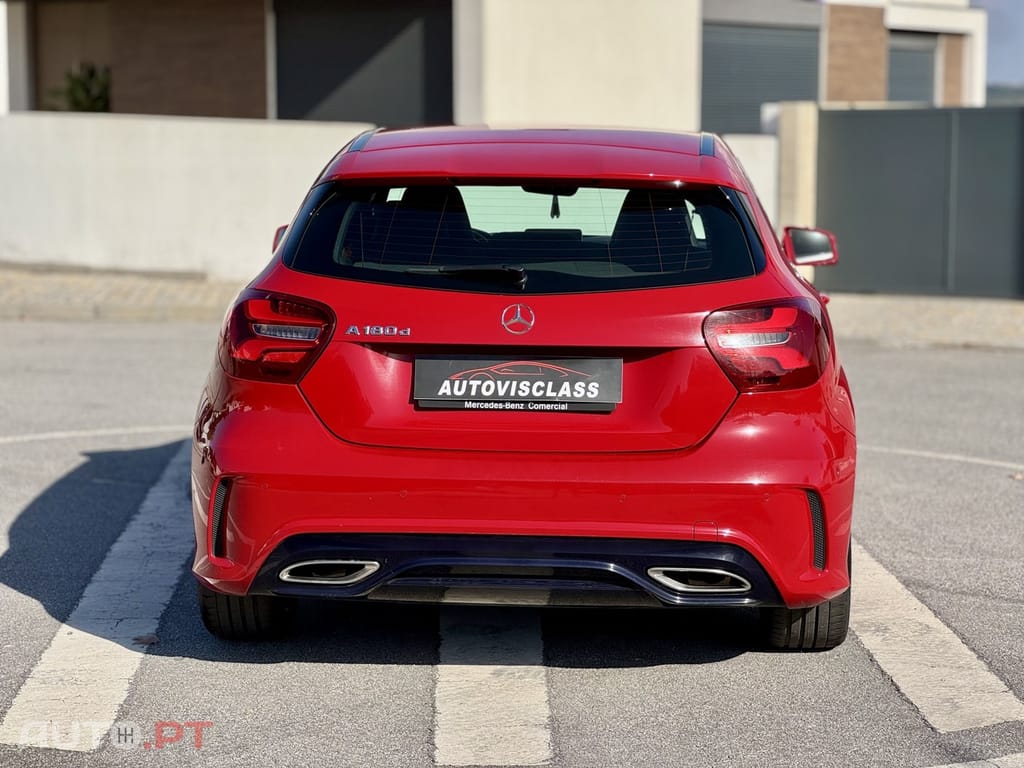 Mercedes-Benz A 180 d AMG Line
