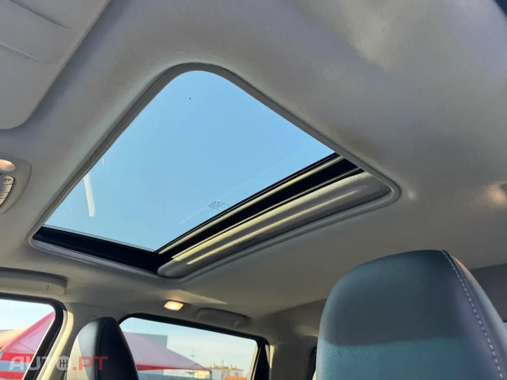 Nissan Navara 2.3 dCi CD 4WD Tekna
