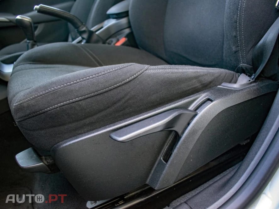 Volvo V40 1.6 D2 Kinetic