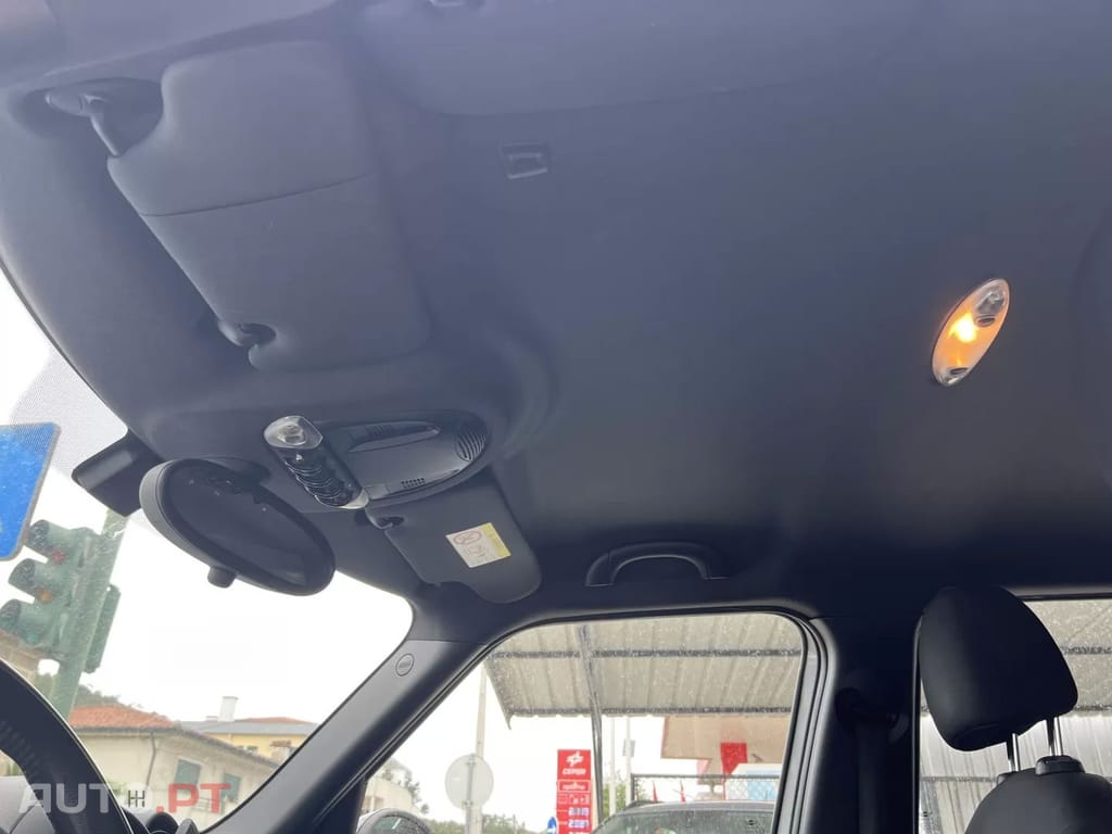 MINI Countryman One D