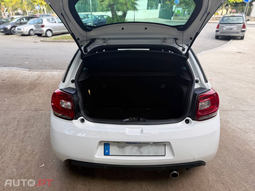 DS DS3 1.6 e-HDi So Chic