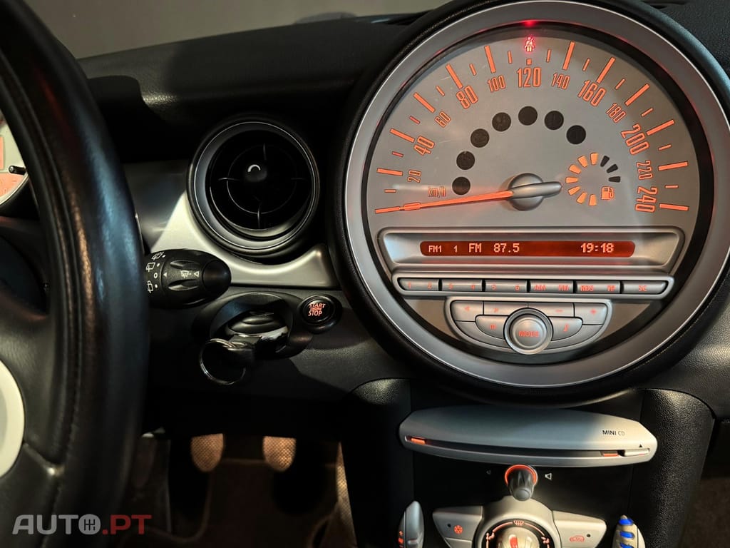 MINI Cooper One 1.4