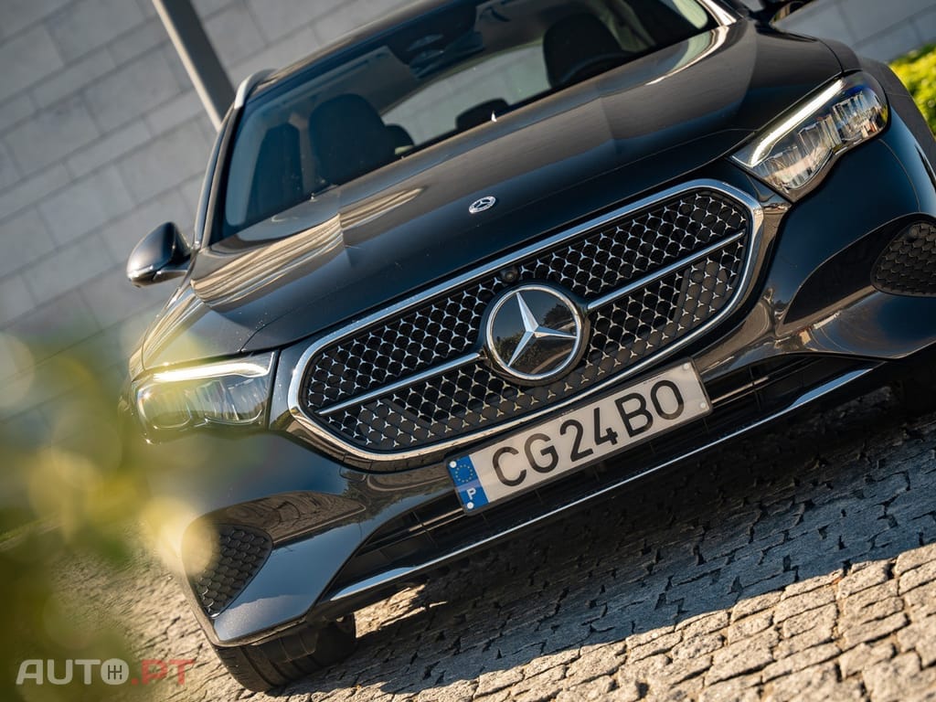 Mercedes-Benz E 300 e Avantgarde