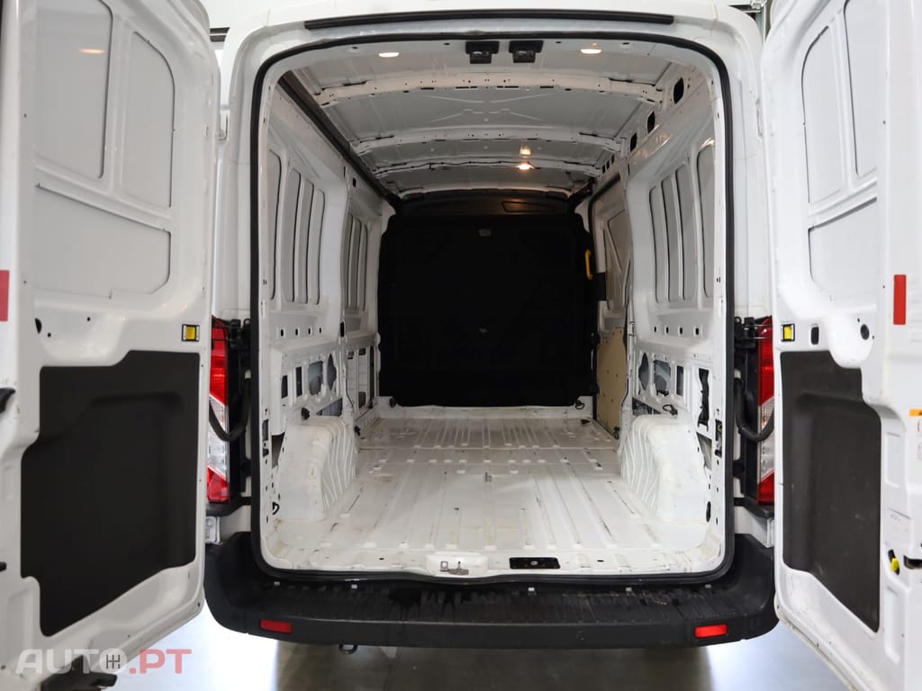 Ford Transit 330 L3H2 2.0 TDCi Trend