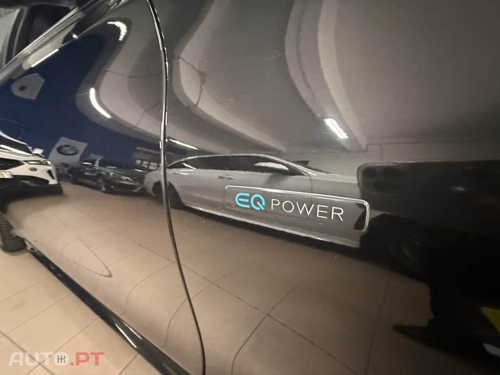 Mercedes-Benz C 300 de AMG Line