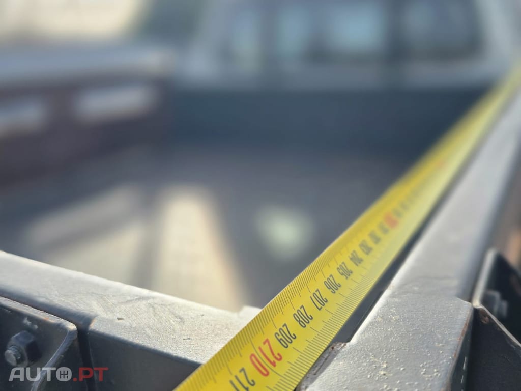 Mitsubishi L200 2.4 DI-D CD 4Kaizen Space Cab 3L 4WD