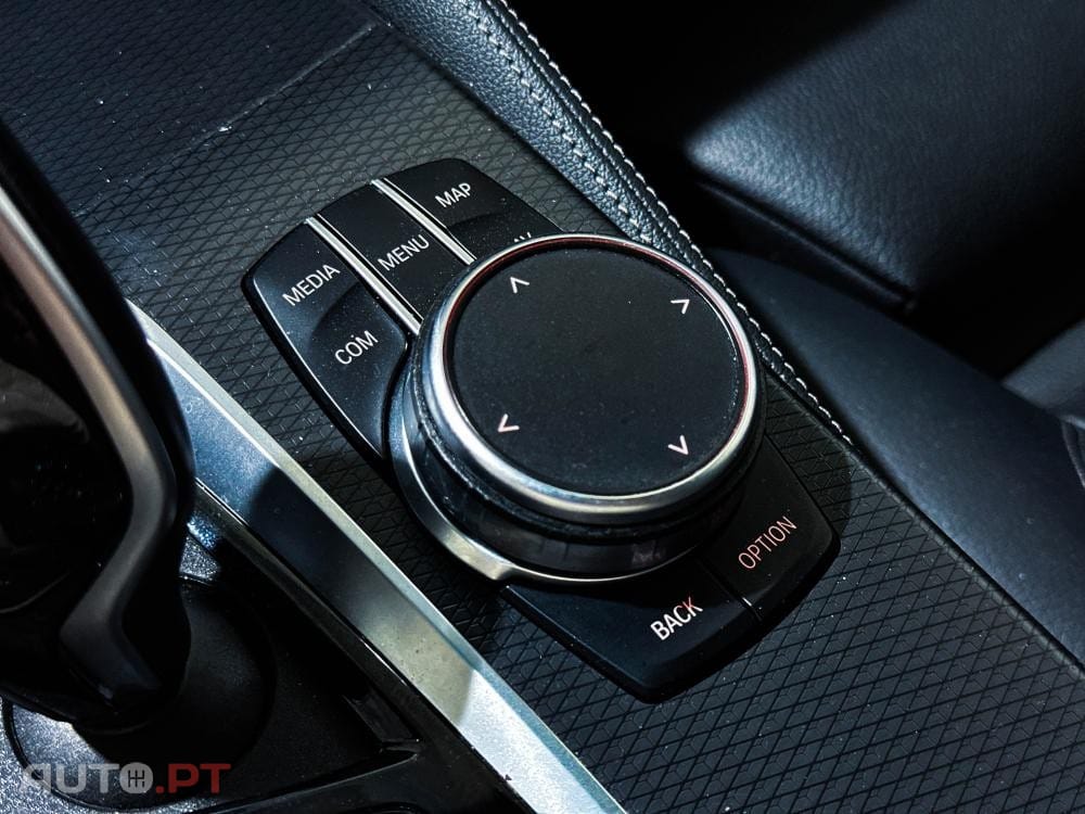 BMW 530 e Pack Desportivo M