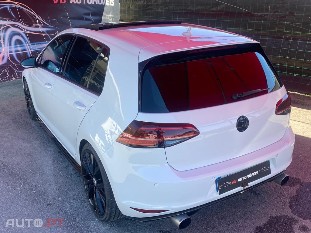 Volkswagen Golf 2.0 TSi GTi DSG Performance