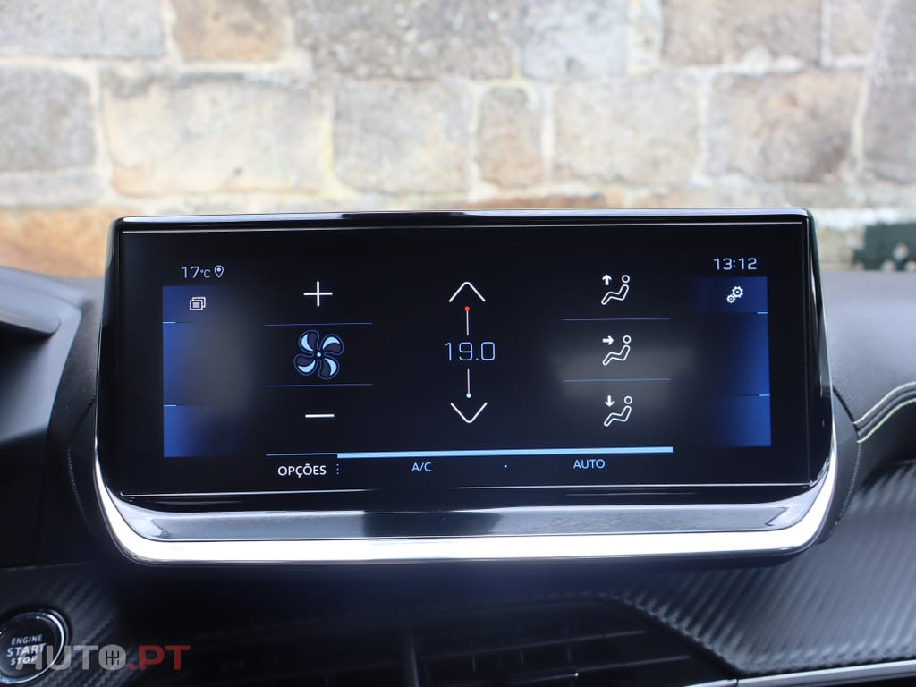 Peugeot 2008 1.5 BlueHDi GT EAT8