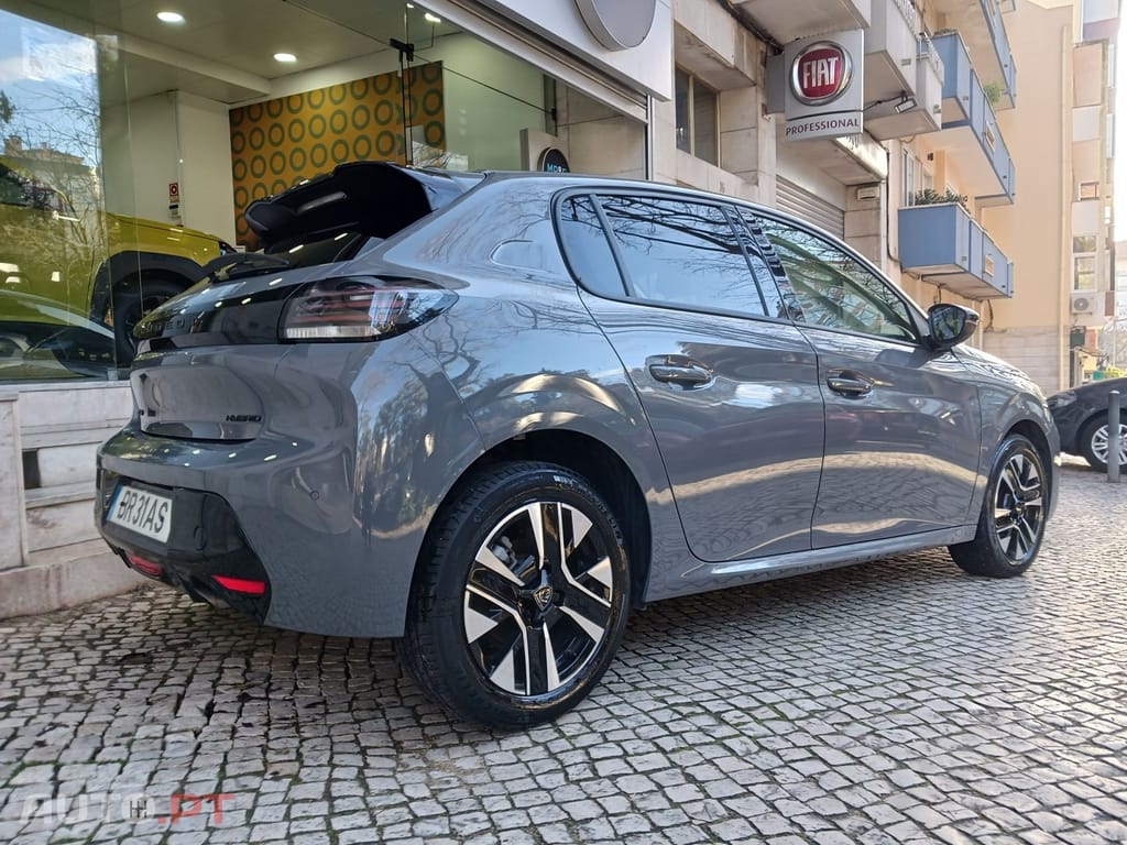 Peugeot 208 1.2 Hybrid Allure e-DCS6
