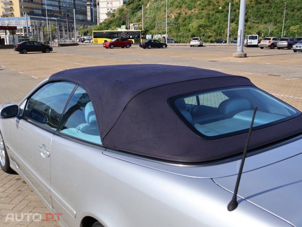 Mercedes-Benz CLK 200 Kompressor Cabrio Avantgarde