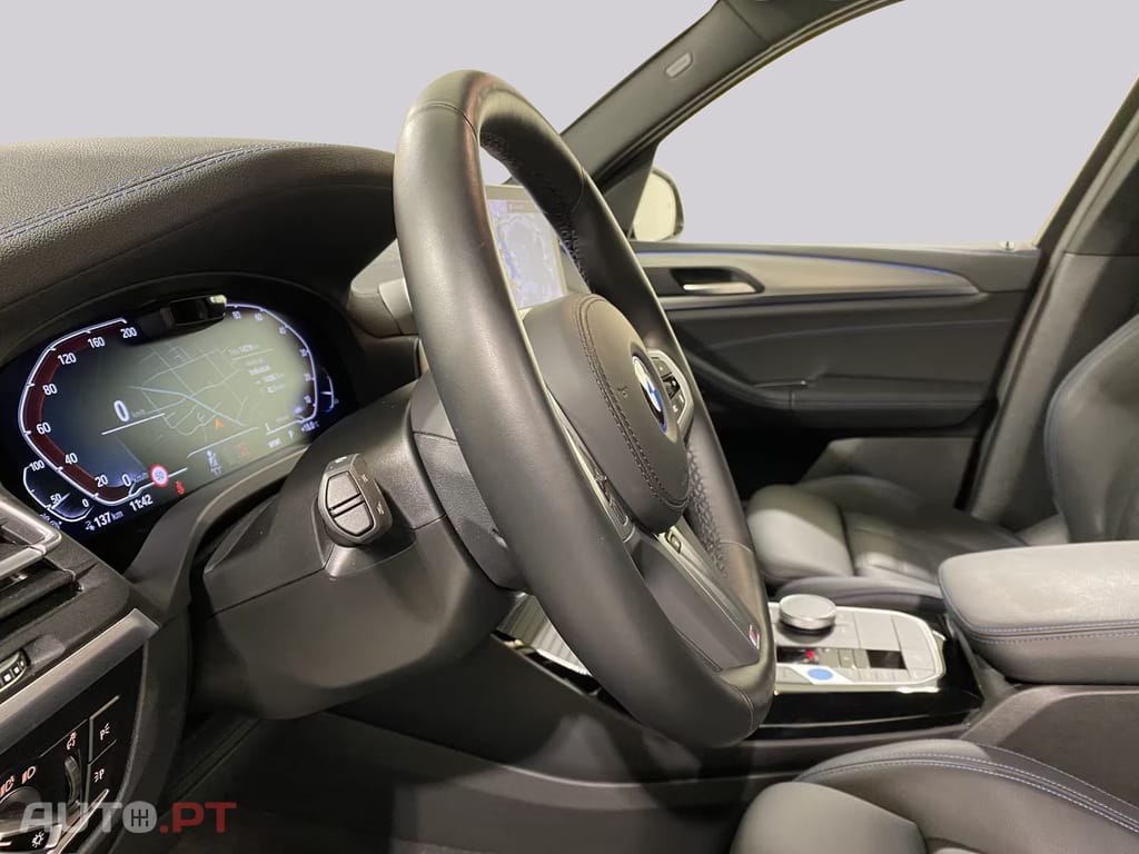 BMW iX3 M Sportpaket Impressive I.V.A DEDUTÍVEL 