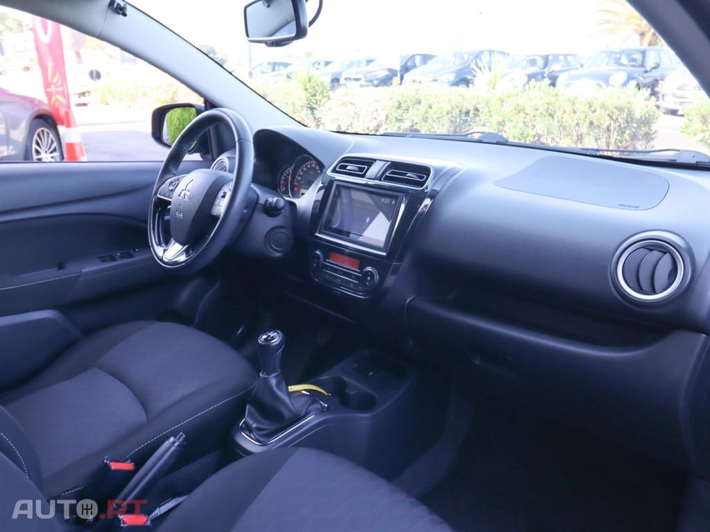 Mitsubishi Space Star 1.2 Conenect Edition