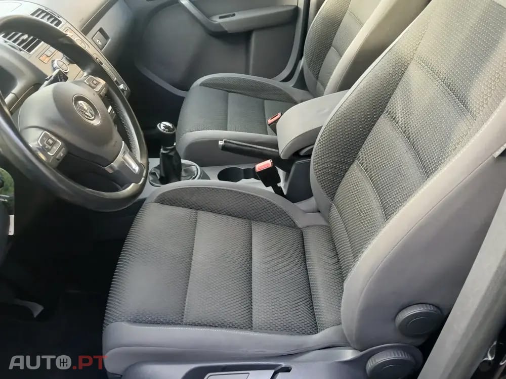 Volkswagen Touran 1.6 TDI Blue.Highine 7L