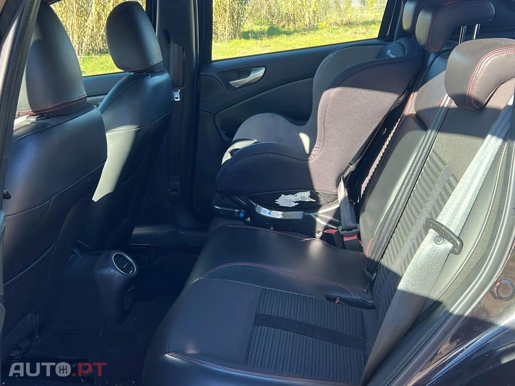 Alfa Romeo Giulietta 2.0 140cv