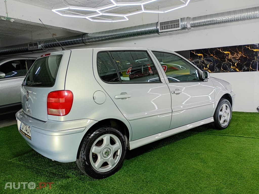 Volkswagen Polo 1.4 TDi Confortline ABS