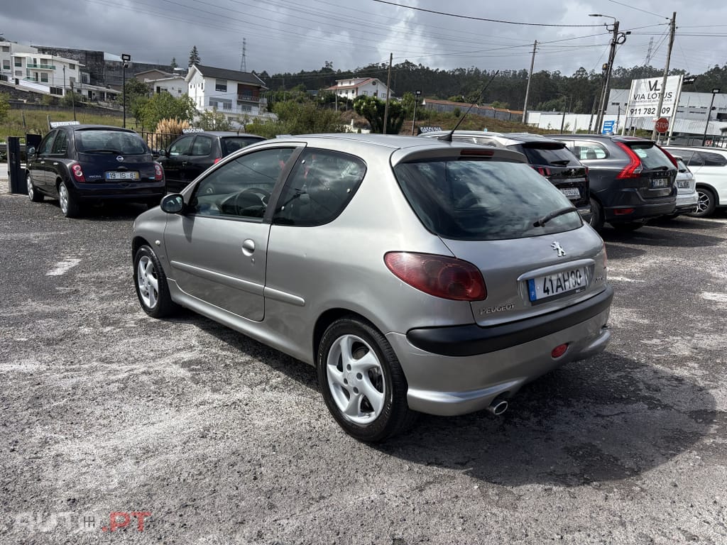 Peugeot 206 1.6 HDi XS