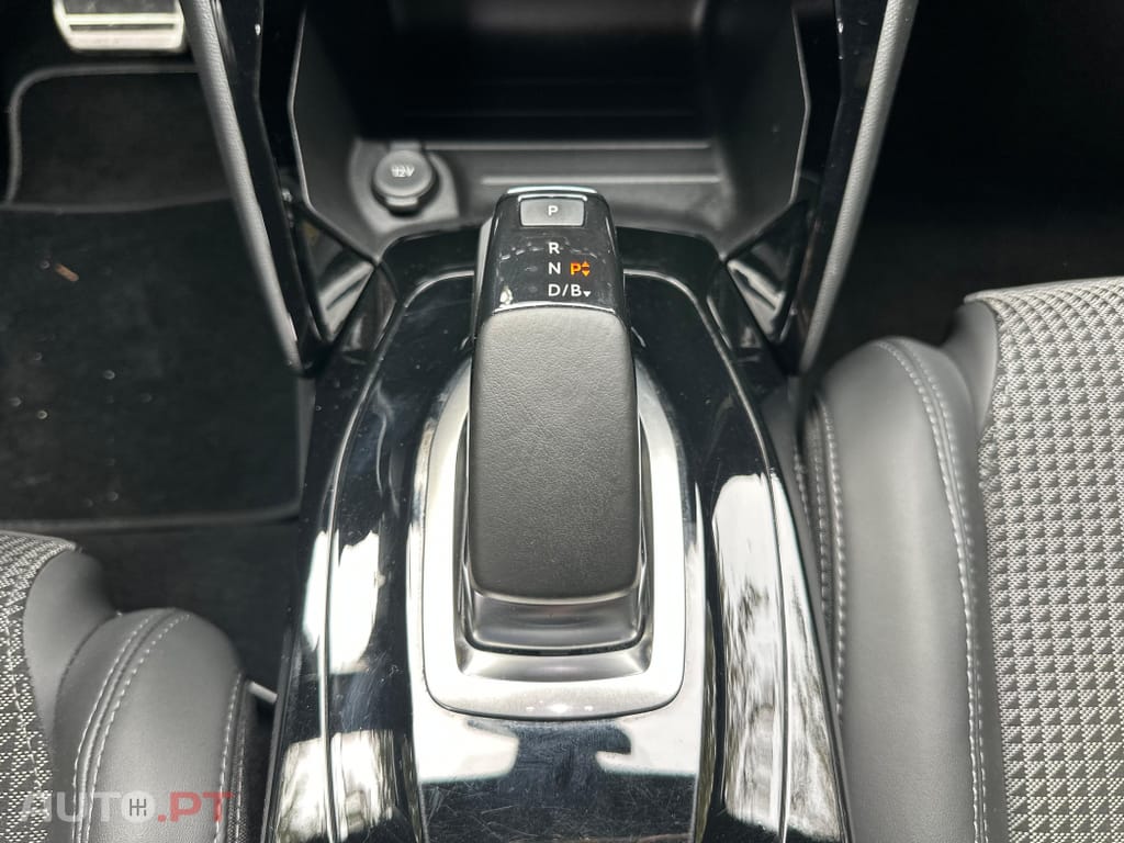Peugeot E-208 50 kWh GT Pack