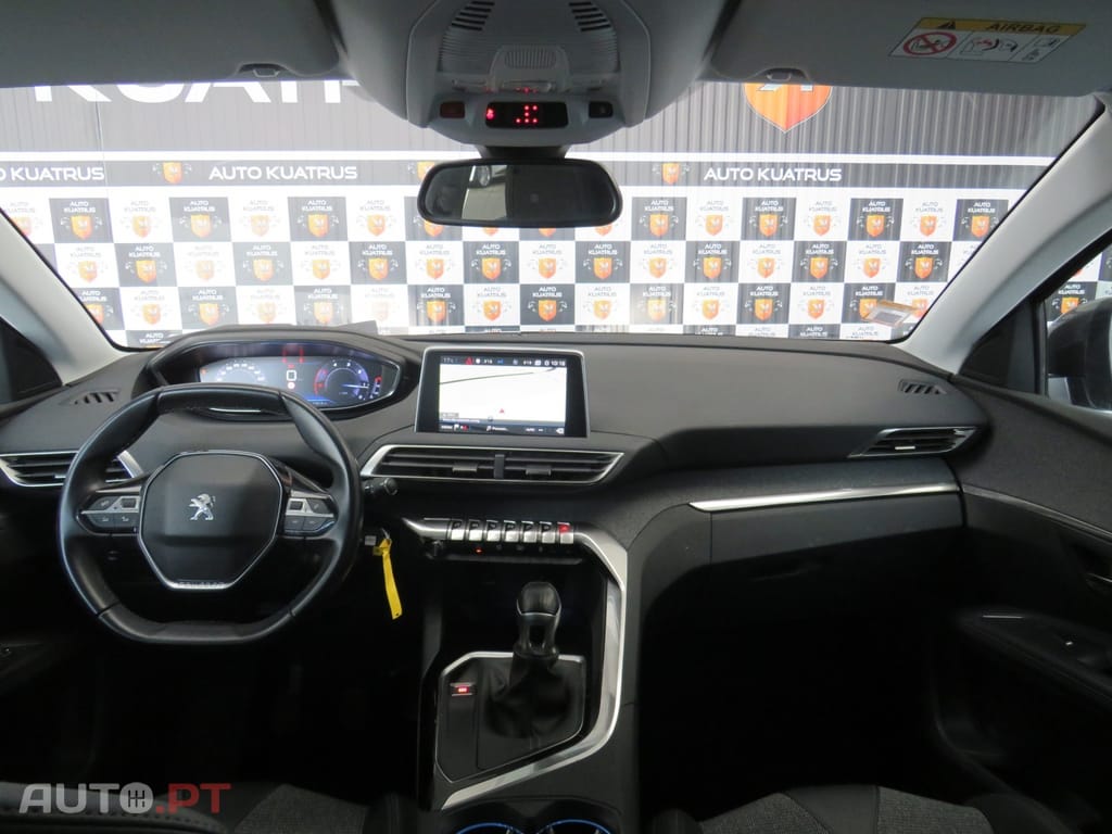 Peugeot 5008 1.5 BlueHDi Allure