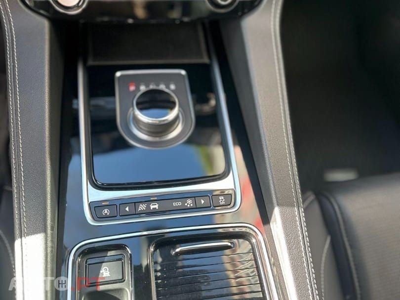 Jaguar F-Pace 2.0 i4D R-Sport Aut.