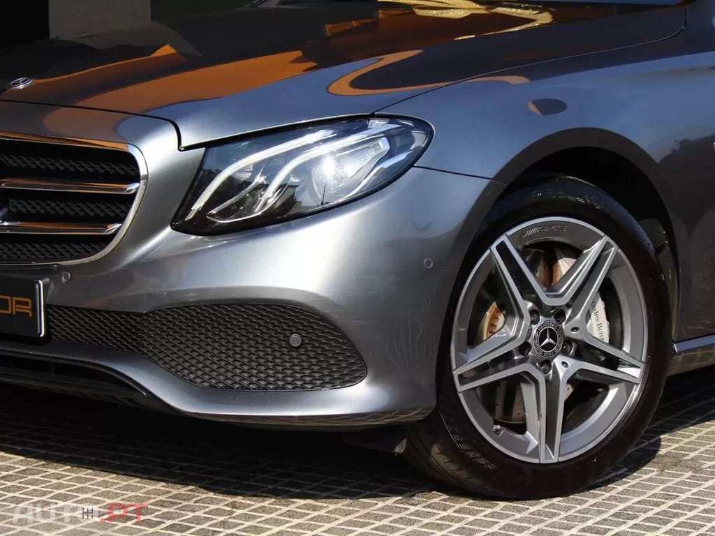 Mercedes-Benz E 300 de AMG Line