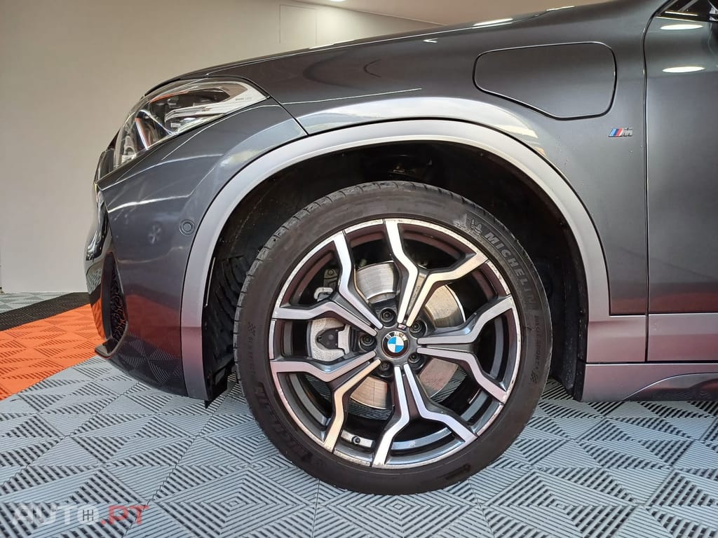 BMW X2 25 e xDrive Pack M