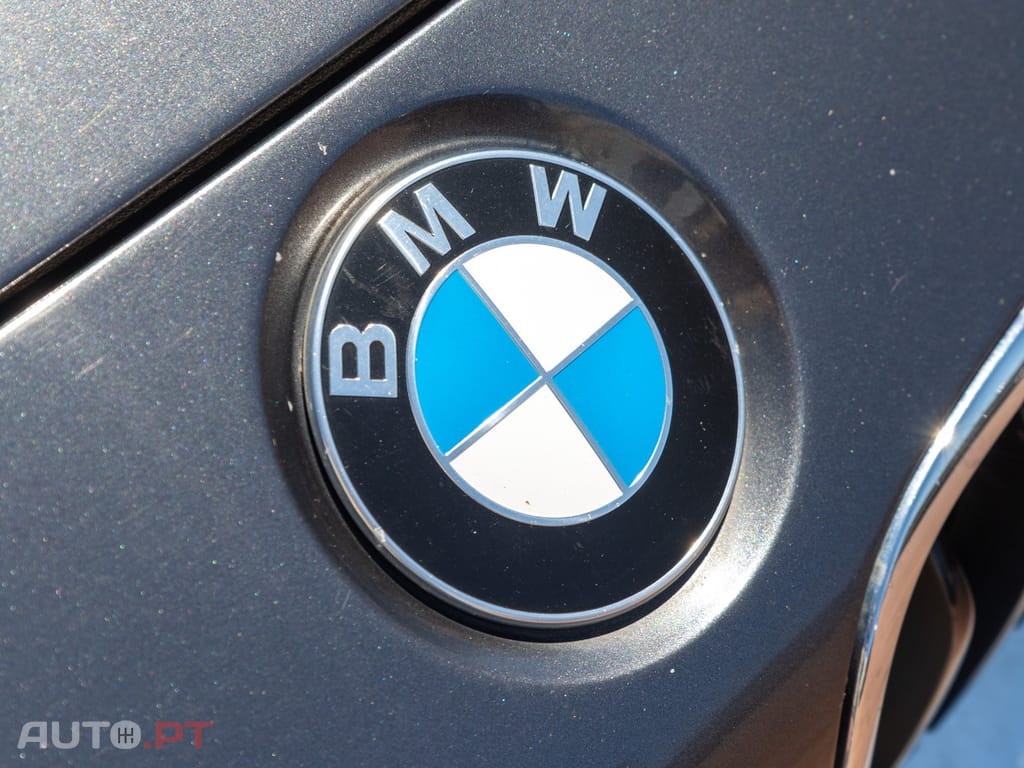BMW 318 318d Sport Line