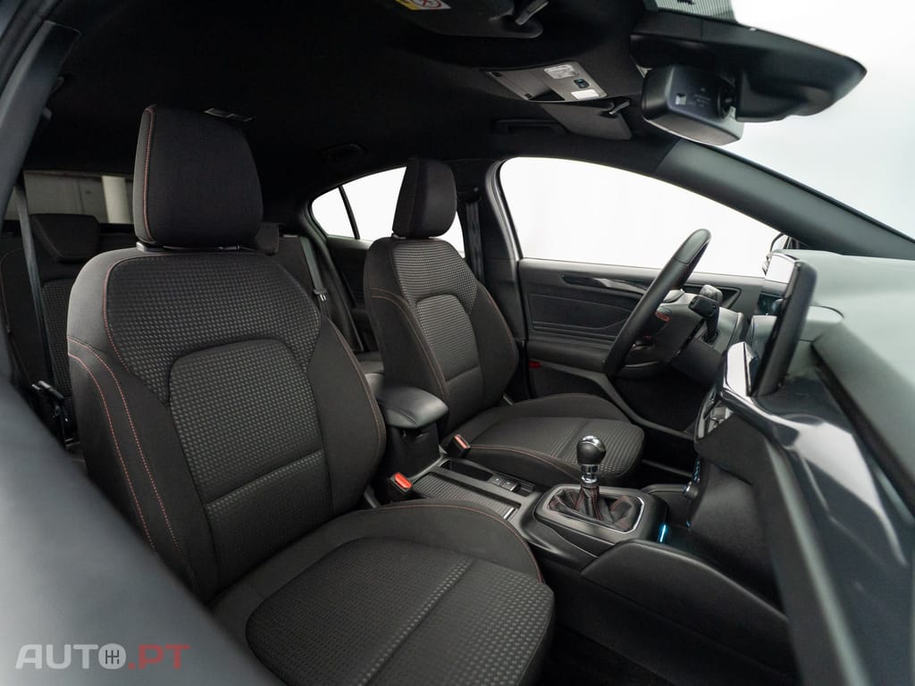 Ford Focus 1.0 EcoBoost MHEV ST-Line