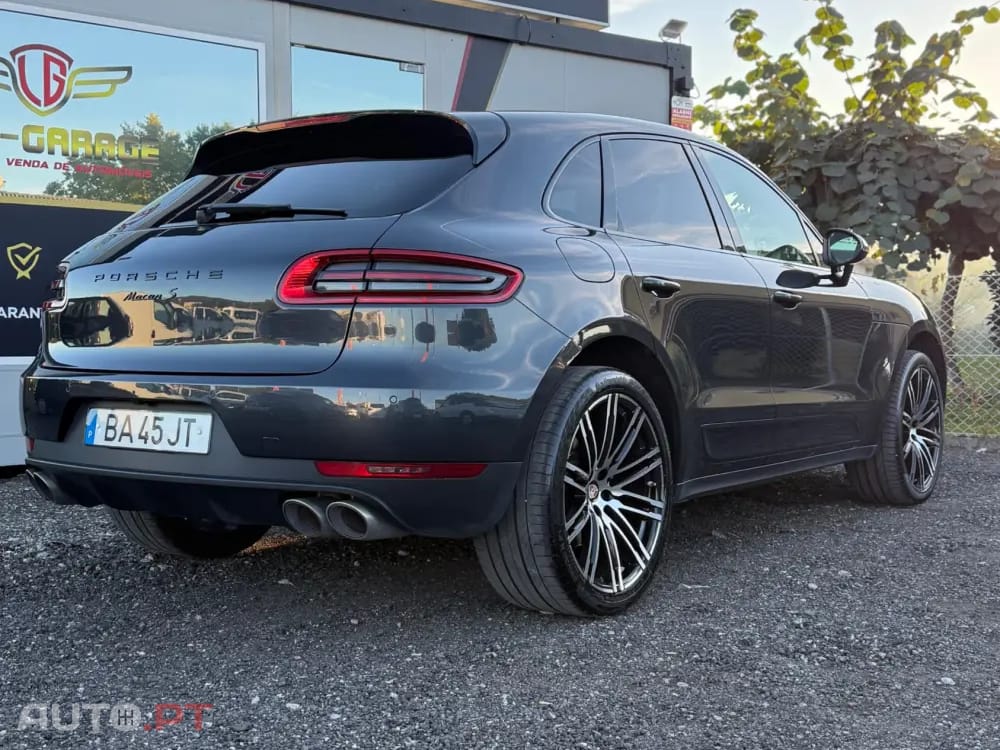 Porsche Macan S