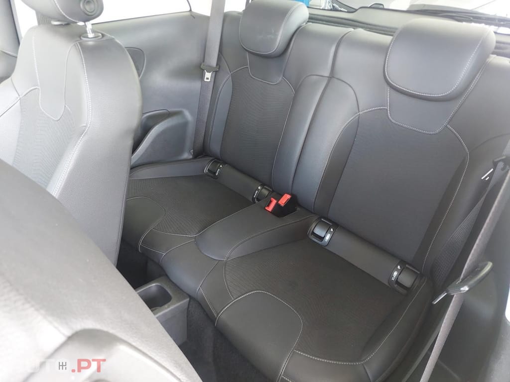 Opel Adam 1.2 Glam