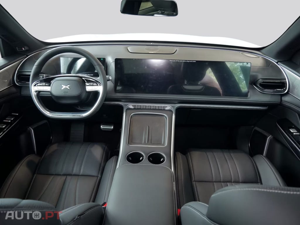 XPeng G9 AWD Performance Premium I.V.A DEDUTIVEL 