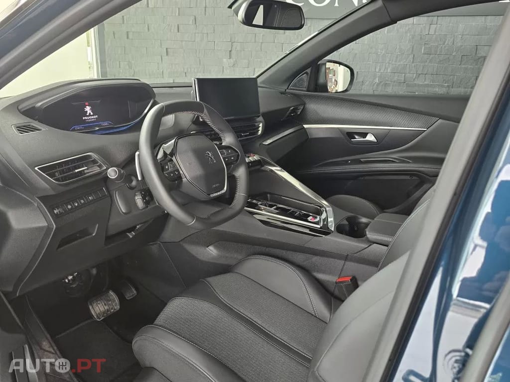 Peugeot 3008 1.6 Hybrid Allure Pack e-EAT8