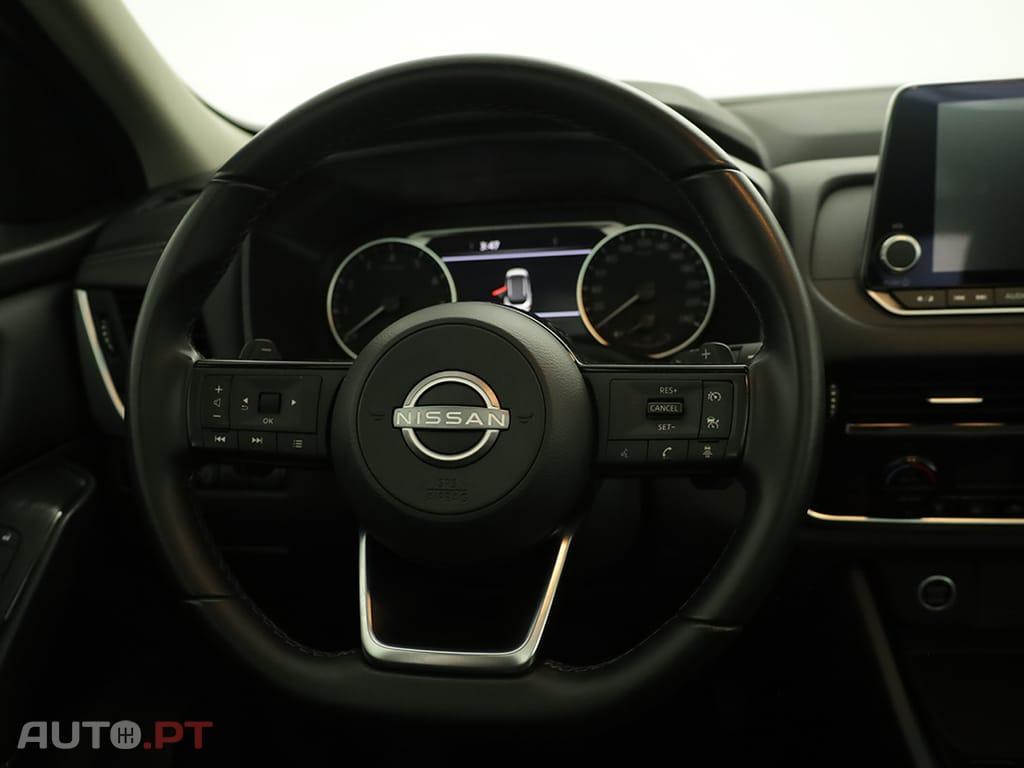 Nissan Qashqai Qashqai 1.3 DIG-T Acenta Xtronic