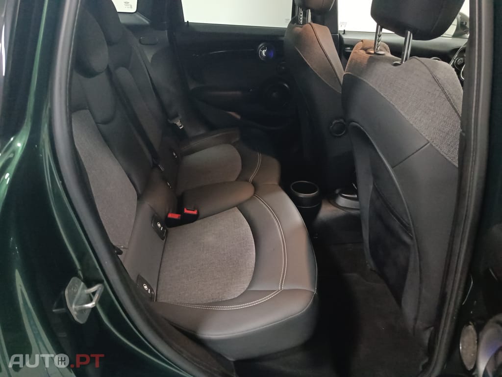 MINI Cooper Cooper SD Sport Aut.
