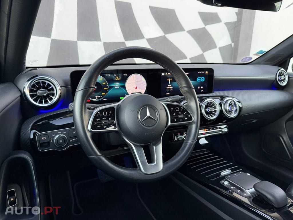 Mercedes-Benz A 250 e 8G-DCT
