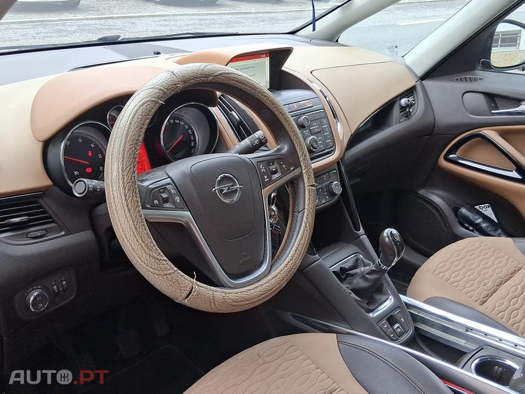 Opel Zafira 1.6