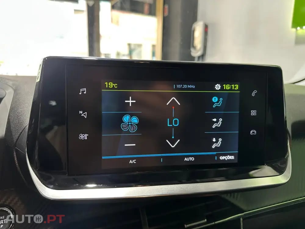 Peugeot E-208 50 kWh Allure