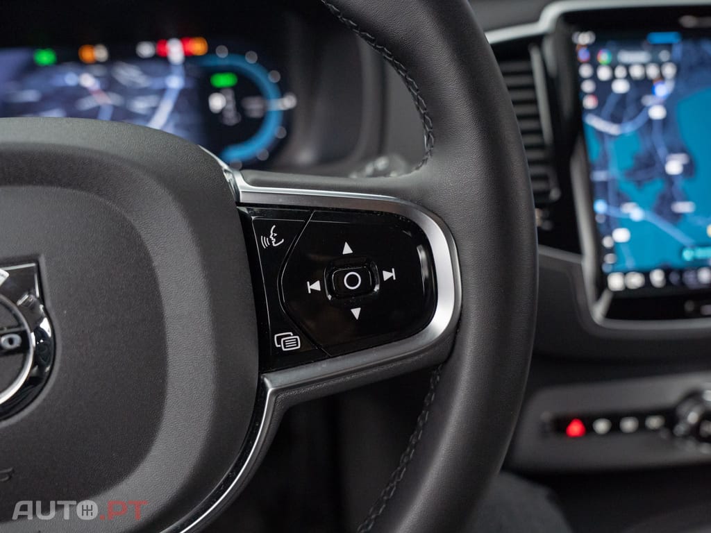 Volvo XC90 2.0 T8 PHEV Plus Bright AWD