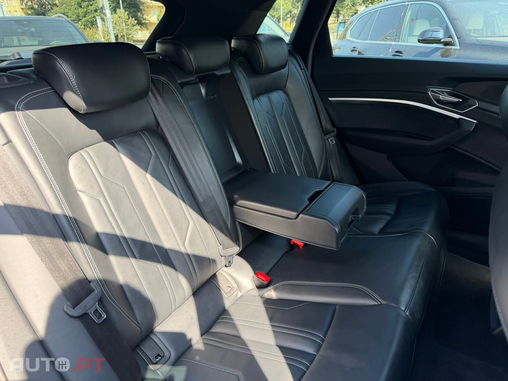 Audi E-Tron 55 quattro S line