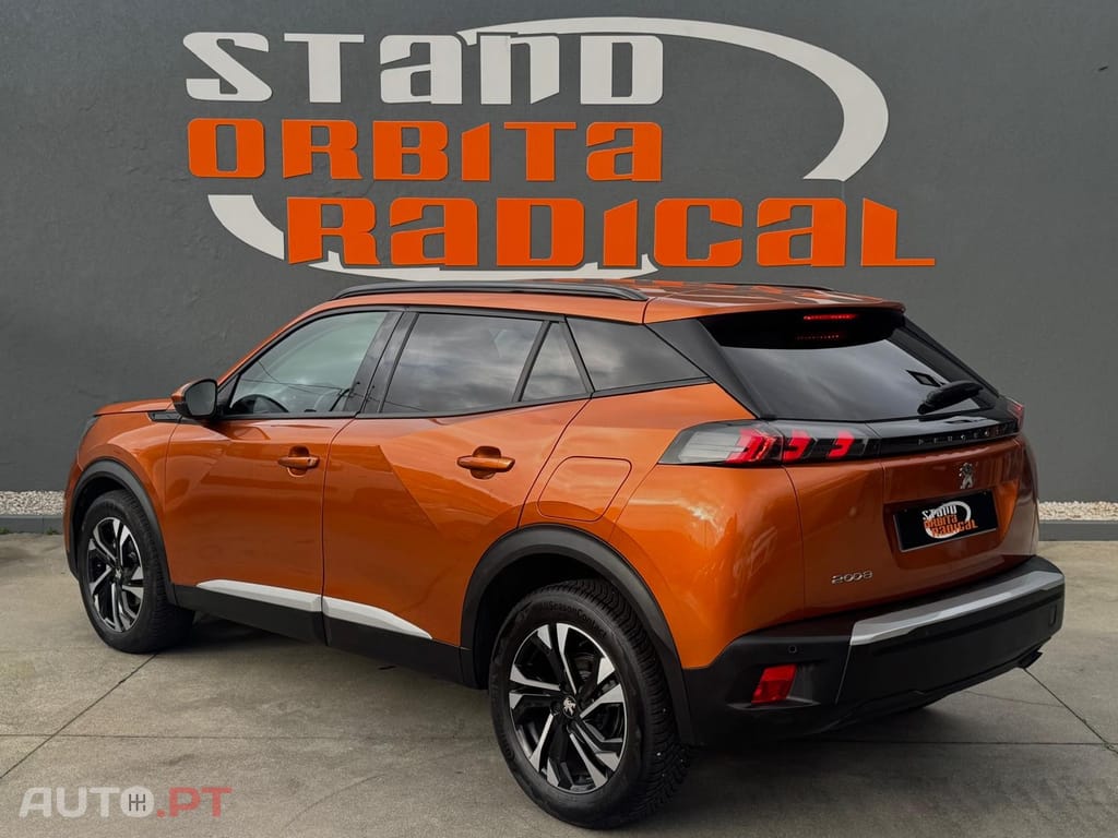 Peugeot 2008 PureTech 100 Allure