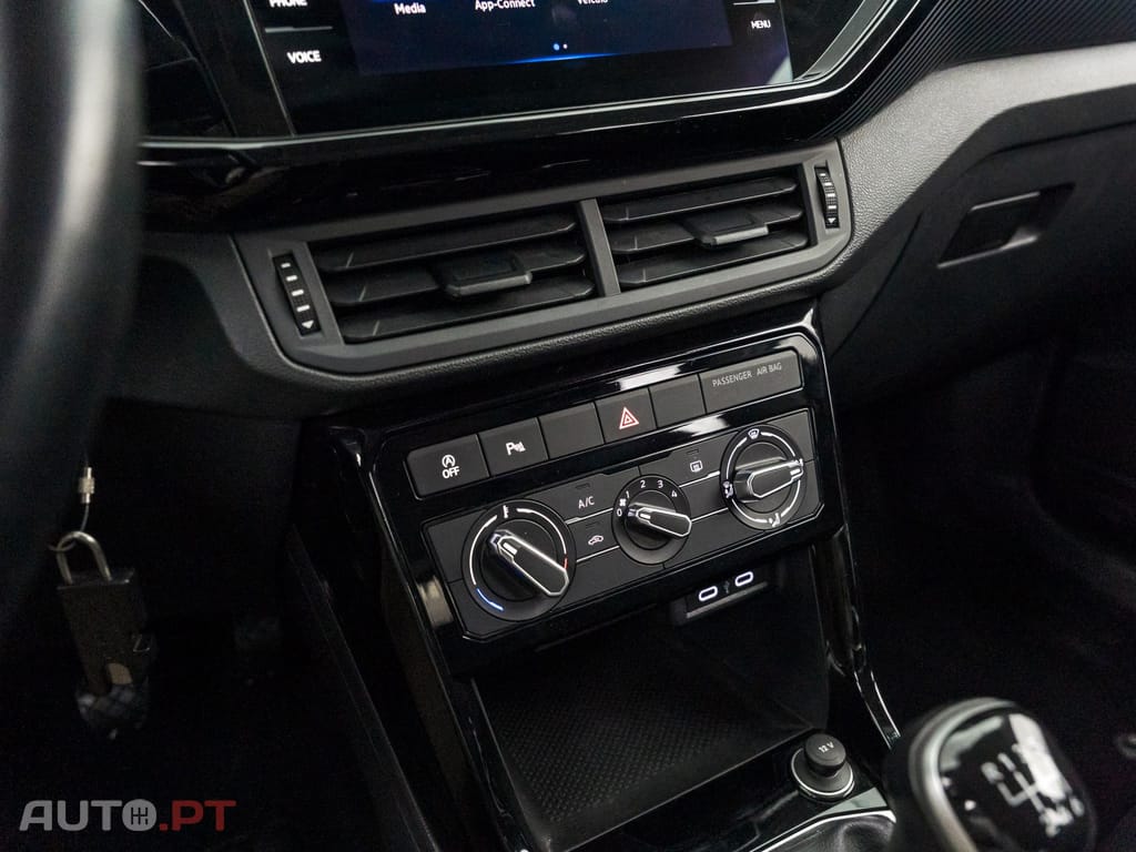 Volkswagen T-Cross 1.0 TSI BlackStyle